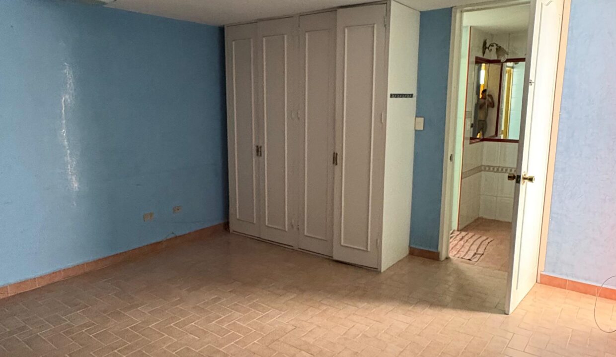 1000097502