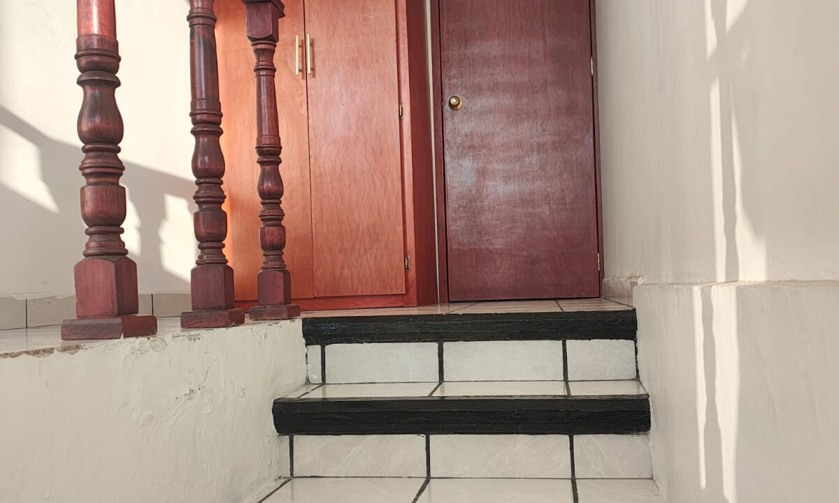 1000097506
