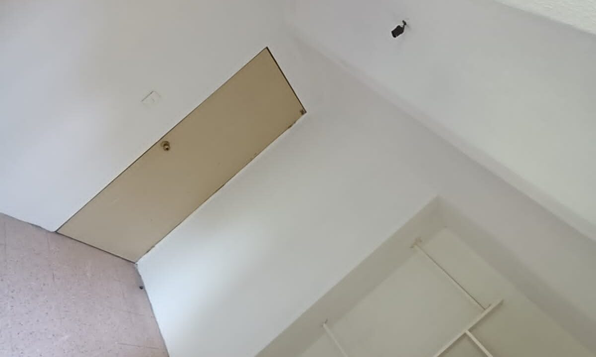 1000101472
