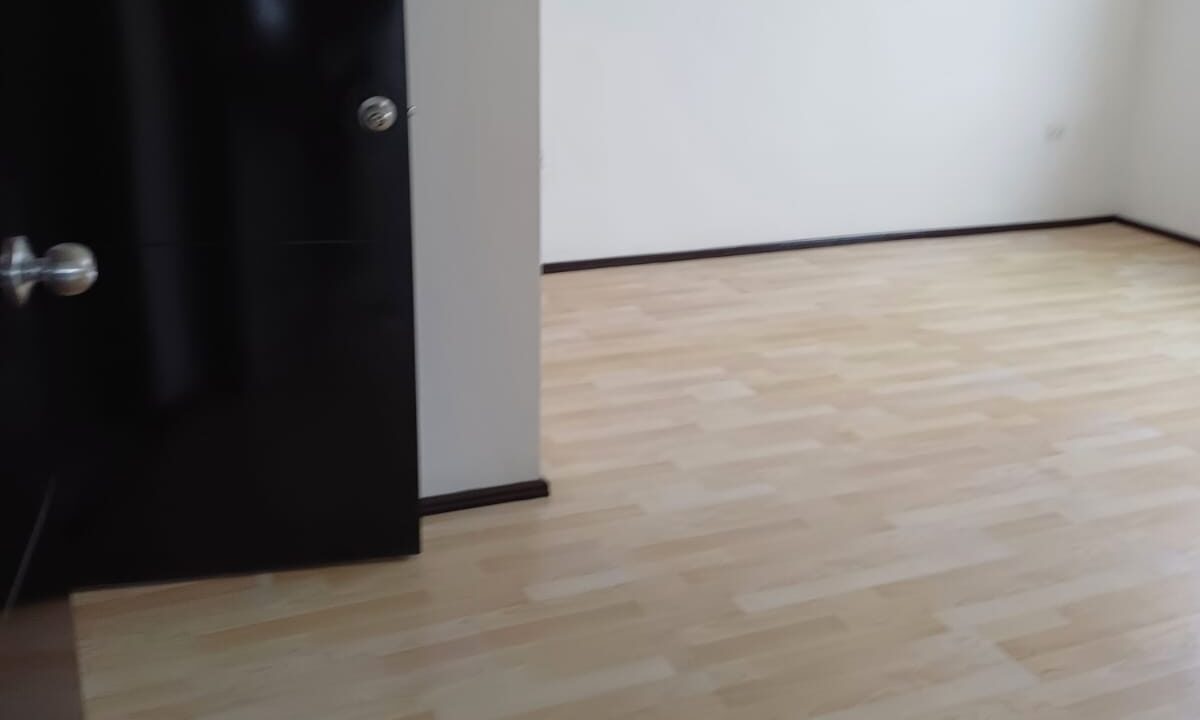 1000116227